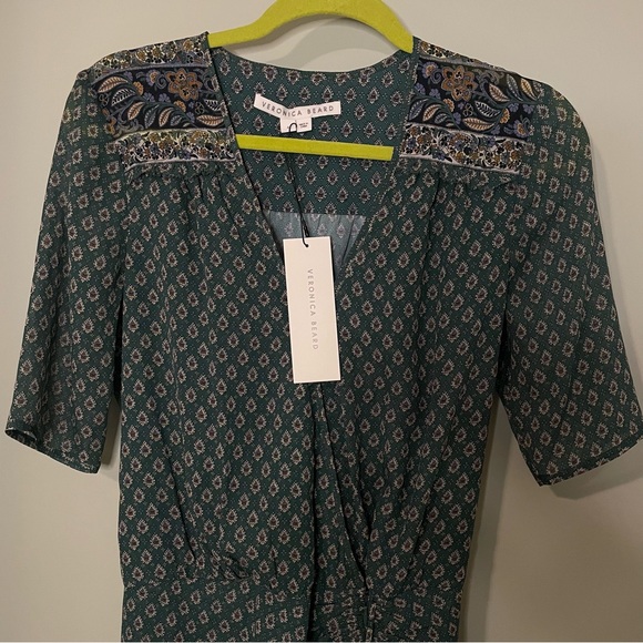 NWT Veronica Beard Mariposa Silk Maxi Dress. Size 4. - Picture 6 of 9